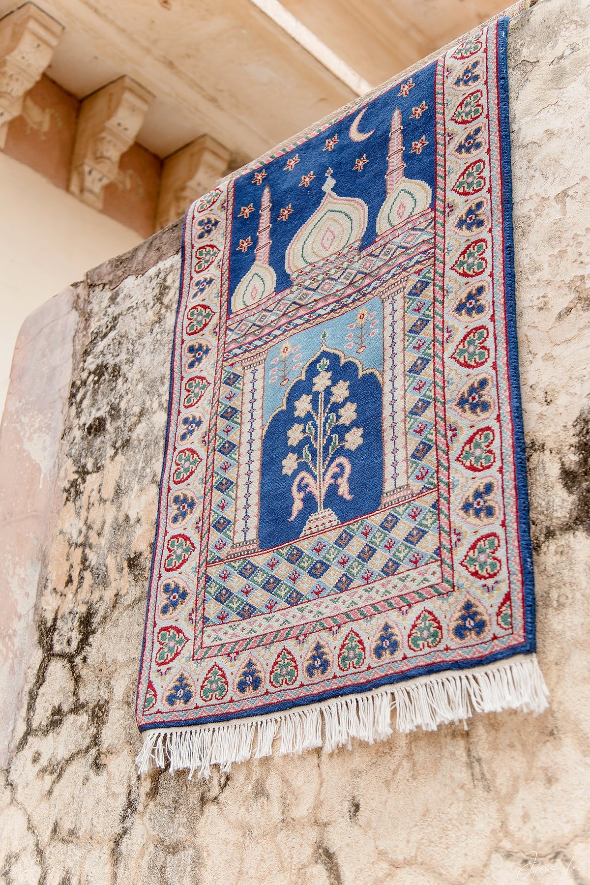 Holy Harmony Wool Prayer Mat – Zynah Rugs